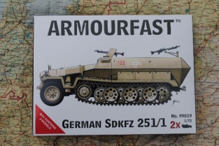 Armourfast 99019  German Sd.Kfz.251/1
